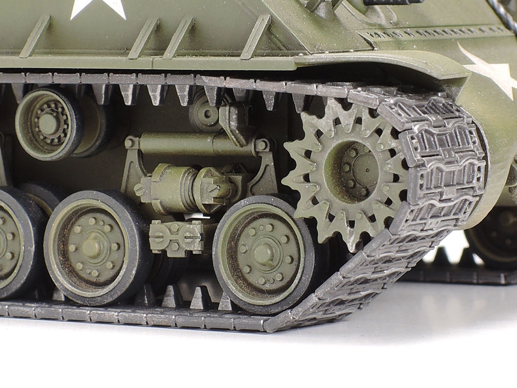  U.S. Medium Tank M4A3E8 Sherman   (Vista 5)