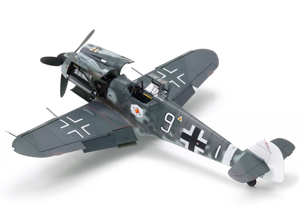 Messerschmitt Bf 109 G-6  (Vista 4)
