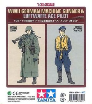 Soldado y Piloto Aleman  (Vista 1)