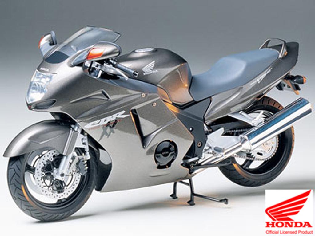 Honda CBR1100XX Super Blackbird (Vista 2)