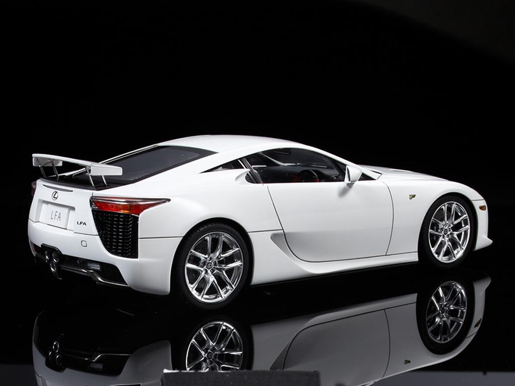 Lexus LFA (Vista 4)