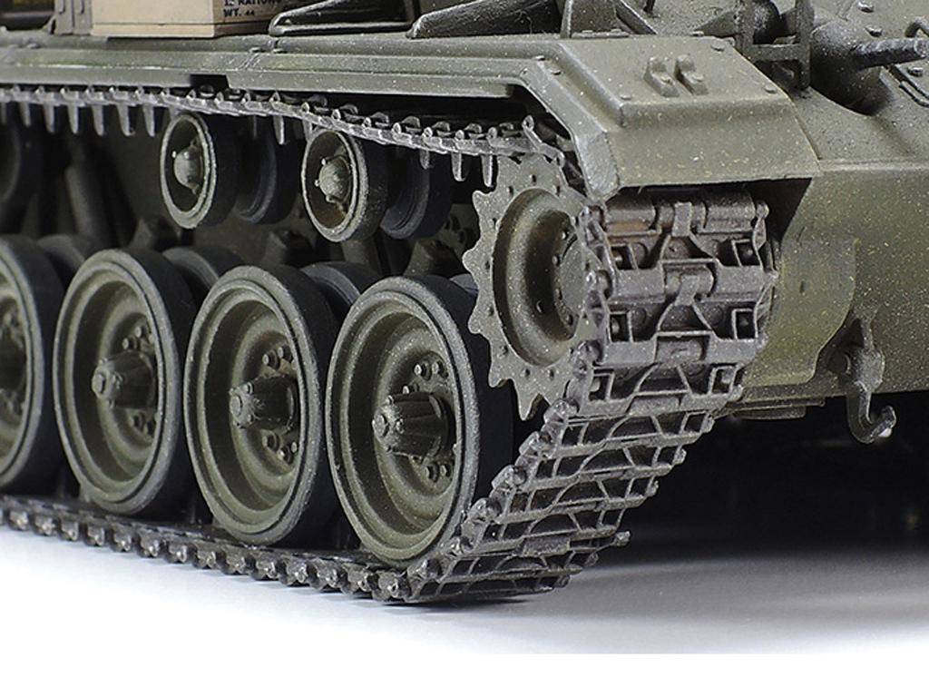 US Light Tank M24 Chaffee (Vista 5)