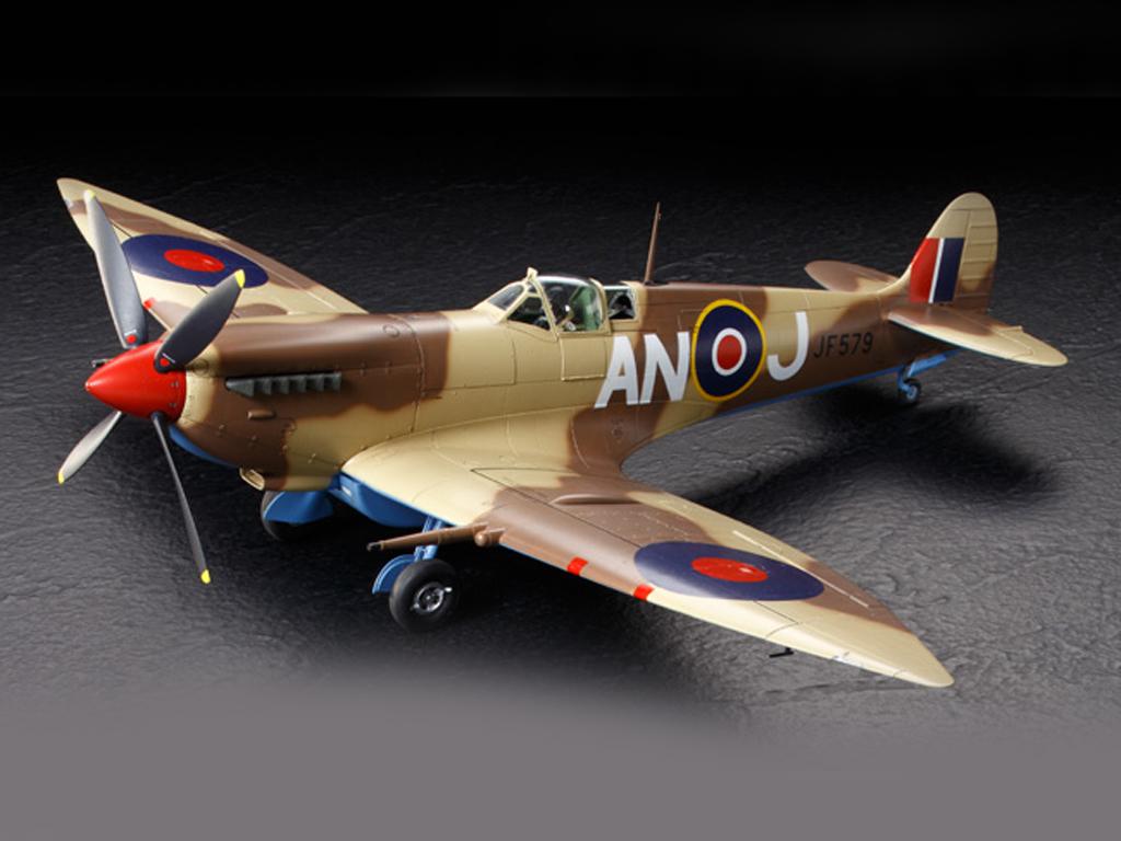 Supermarine Spitfire Mk.VIII  (Vista 3)