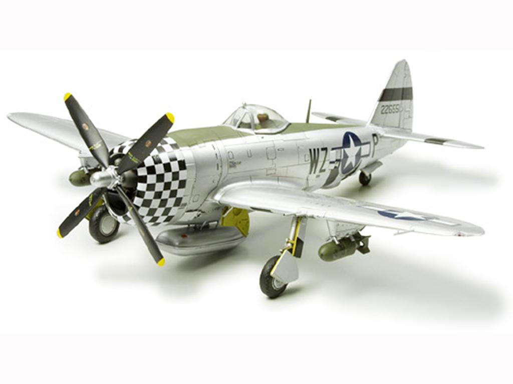 Republic P-47D Thunderbolt (Vista 2)