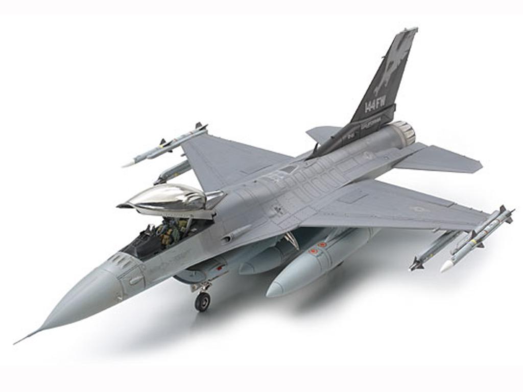 F-16C (block 25/32) - Fighting Falcon AN (Vista 3)