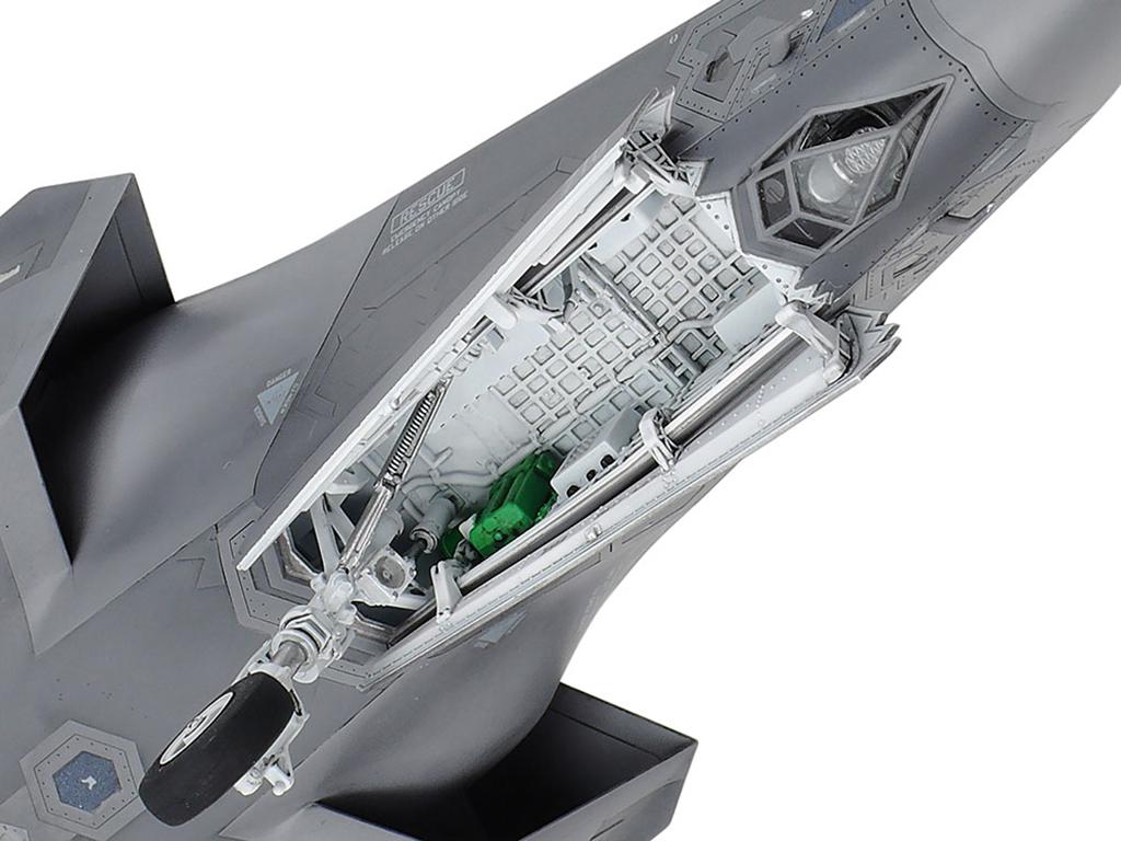 Lockheed Martin F-35A Lightning II  (Vista 12)