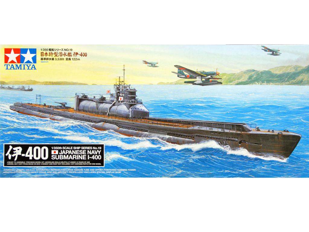 Submarino de la Armada Japonesa I-400 (Vista 1)