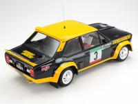 Fiat 131 Abarth Rally Olio Fiat (Vista 9)