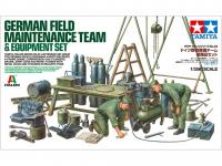 German Field Maintenance Team and Equipm (Vista 4)