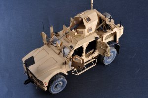 US M-ATV MRAP  (Vista 2)