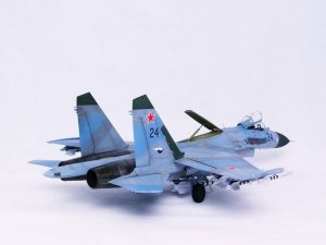 Sukhoi Su-27 Flanker B  (Vista 4)