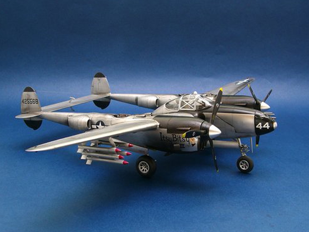 P-38L-5-LO Lightning  (Vista 2)