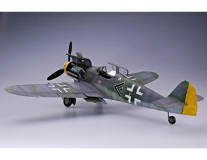 Luftwaffe Bf109 K-4  (Vista 2)