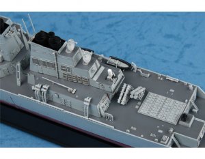 USS Arleigh Burke DDG-51  (Vista 4)