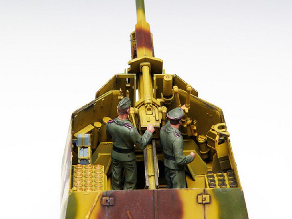 German 39(H) 105mm LeFH18(Sf) (Vista 4)