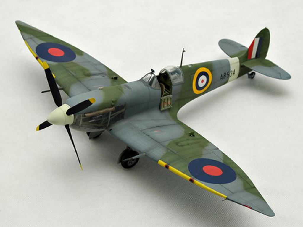 Spitfire Mk. VI (Vista 5)