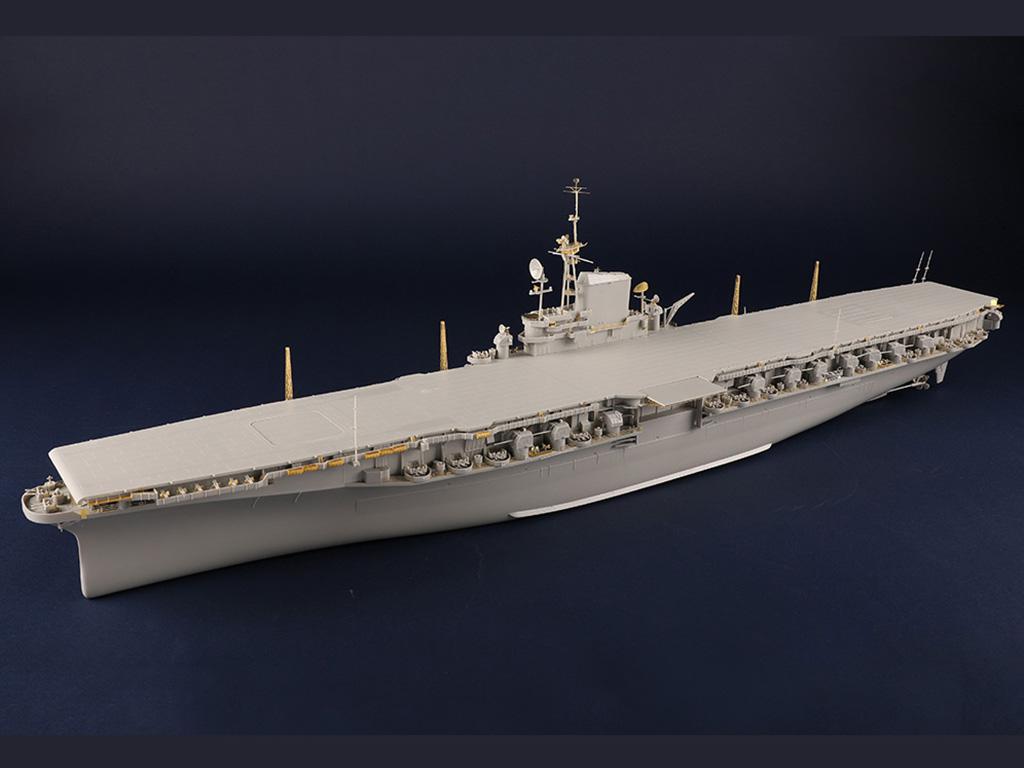 USS Midway CV-41 (Vista 24)