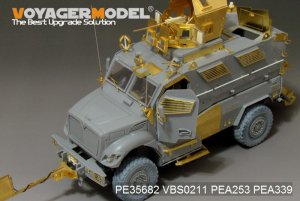 Modern US 4X4 MRAP MaxxPro Armoered Figh - Ref.: VOYA-PE35682