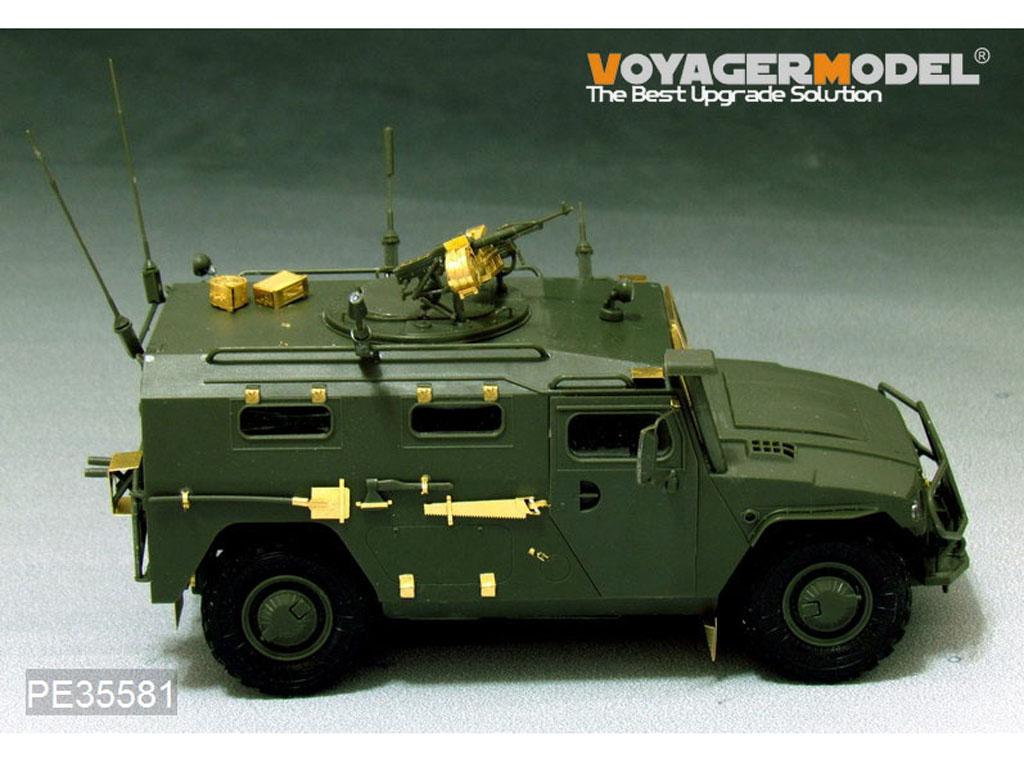 Modern Russian Tiger Armored High-Mobili (Vista 4)
