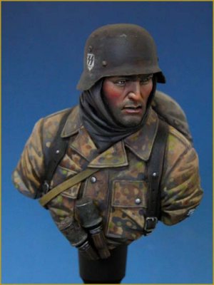 German Waffen SS Ardennes 1944  (Vista 2)