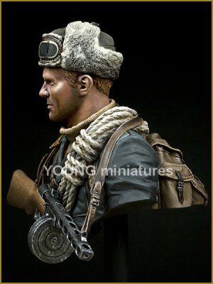 Soviet Mountaineer Officer 1942  (Vista 3)