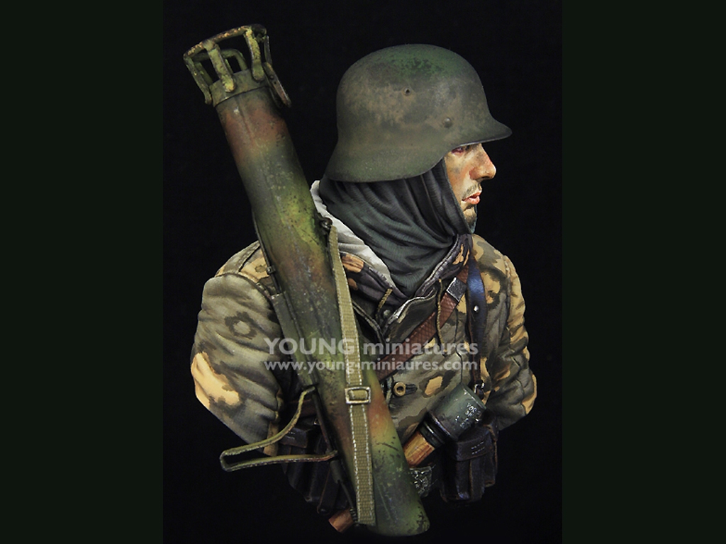 German Waffen SS with Panzerschreck  (Vista 7)