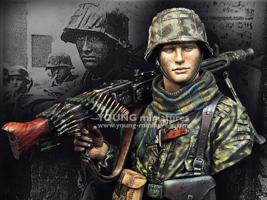 Waffen SS Young Machine Gunner 1944  (Vista 1)