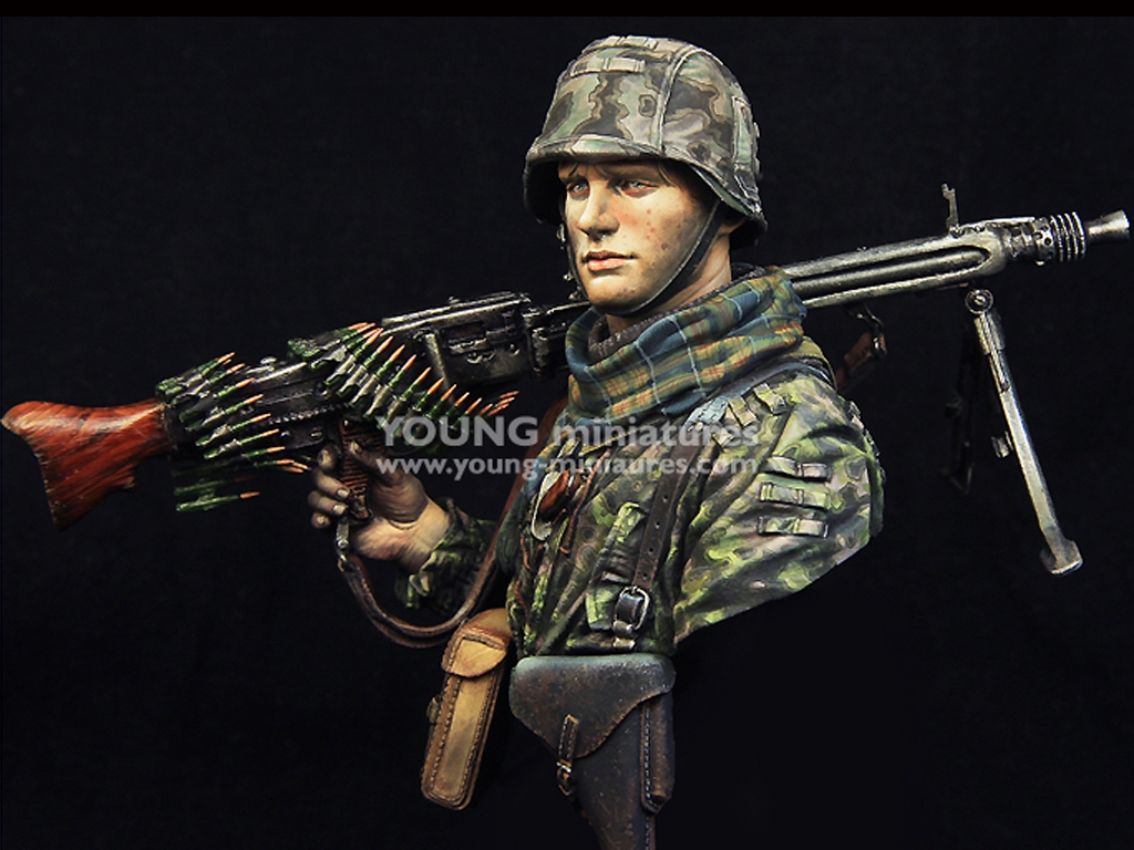 Waffen SS Young Machine Gunner 1944  (Vista 2)