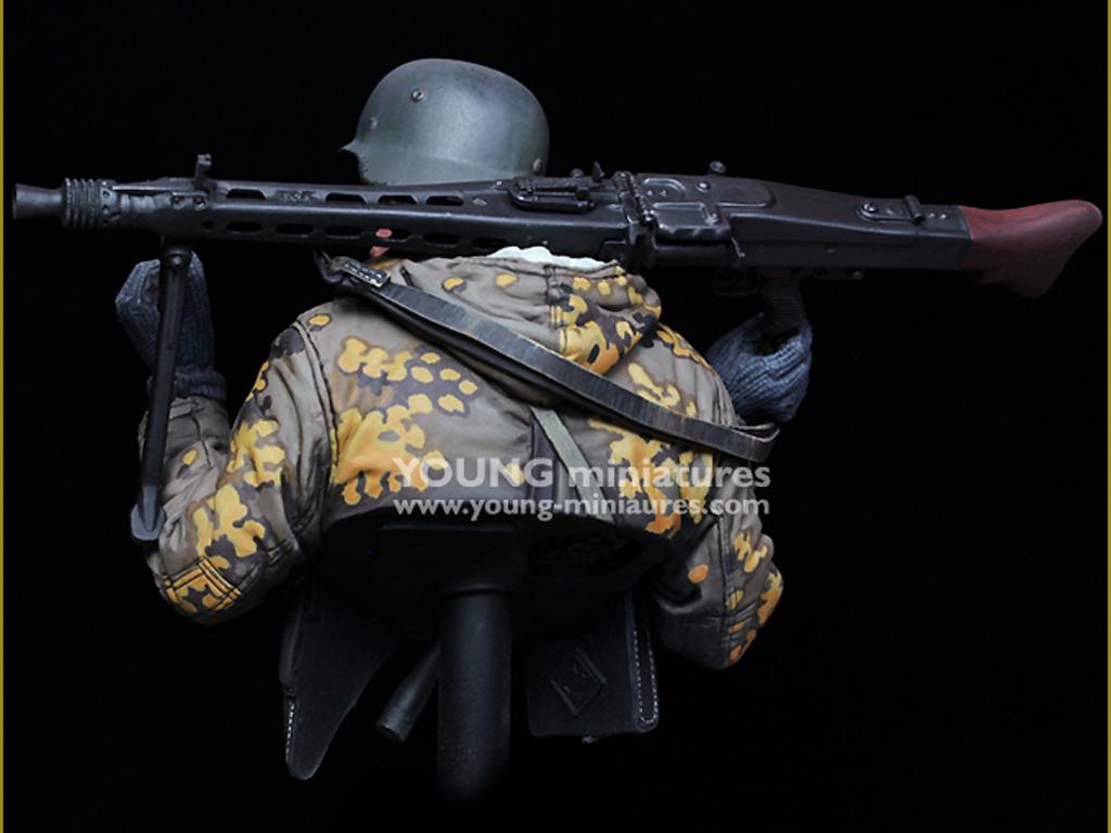 German Machine Gunner - Eastern Front (Vista 5)