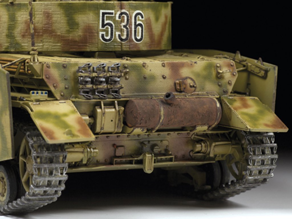 German Medium Tank Pz.Kpfw.IV Ausf. H  (Vista 3)