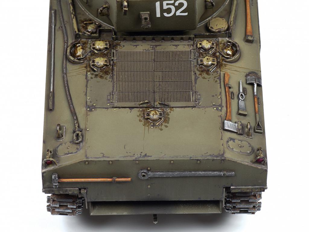 Medium Tank M4A2 Sherman 75mm (Vista 2)