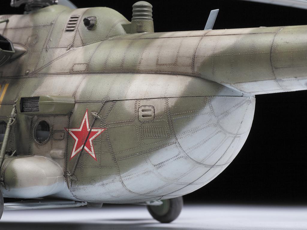 MIL MI-8MT Soviet Multipurpose Helicopter (Vista 6)
