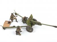 Soviet Anti-Tank 76mm ZIS-3 Gun with Crew (Vista 13)